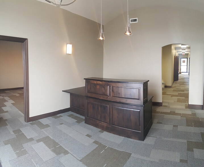 4800 E 57th St, Sioux Falls, SD for lease - Interior Photo - Image 2 of 31