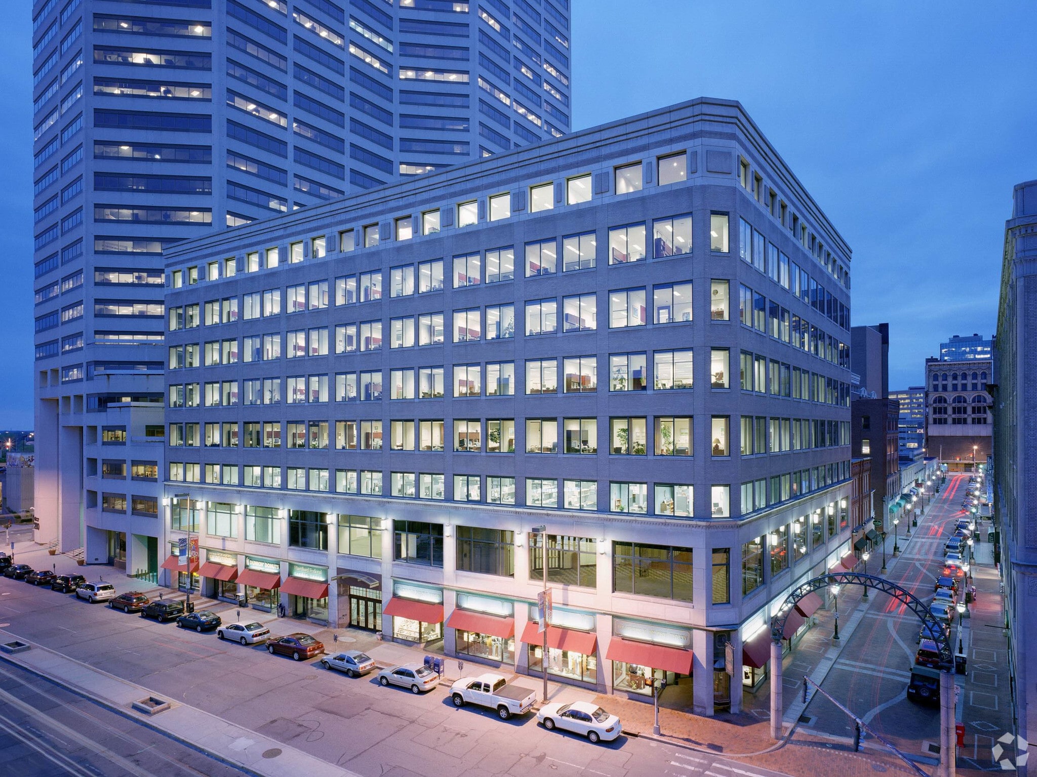 242 Trumbull St, Hartford, CT for lease Building Photo- Image 1 of 8