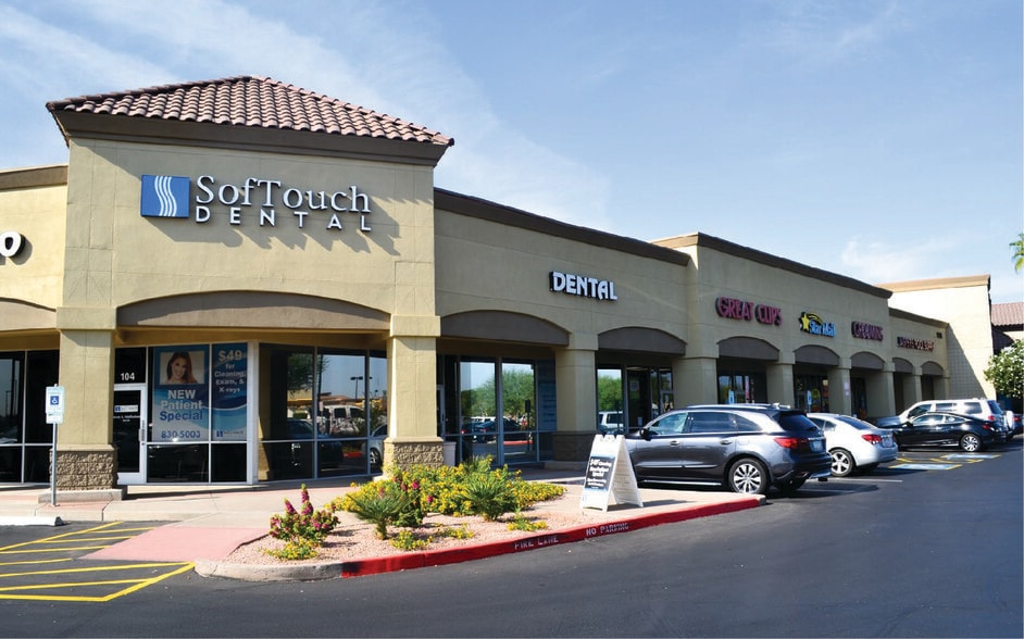 N Higley Rd, Gilbert, AZ à louer - Photo du bâtiment - Image 2 de 9