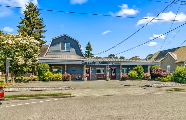 More details for 121 S Ferry Ave, Monroe, WA - Retail for Sale
