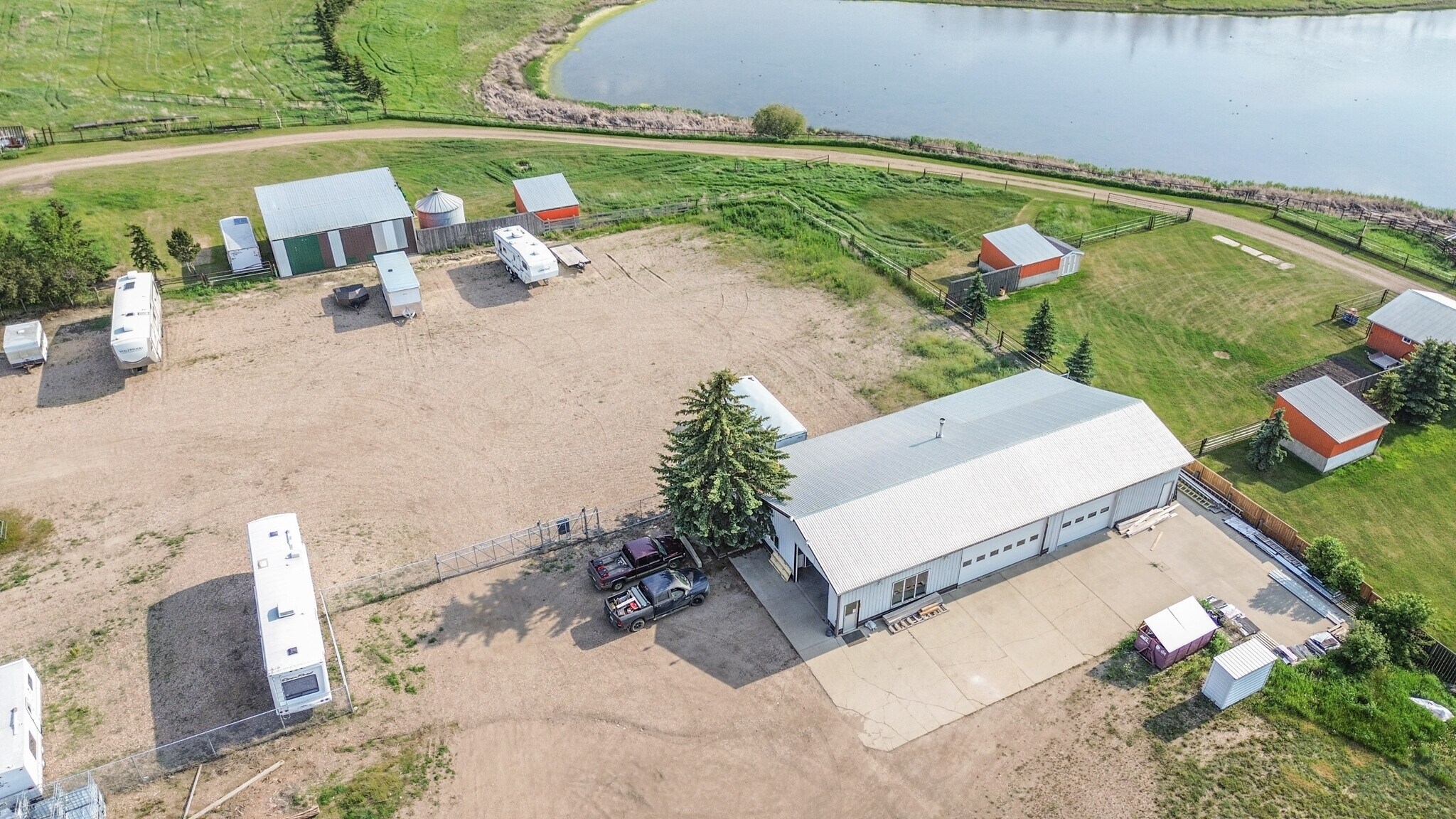 19453 20 Hwy 12, Stettler, AB à vendre Photo du bâtiment- Image 1 de 1