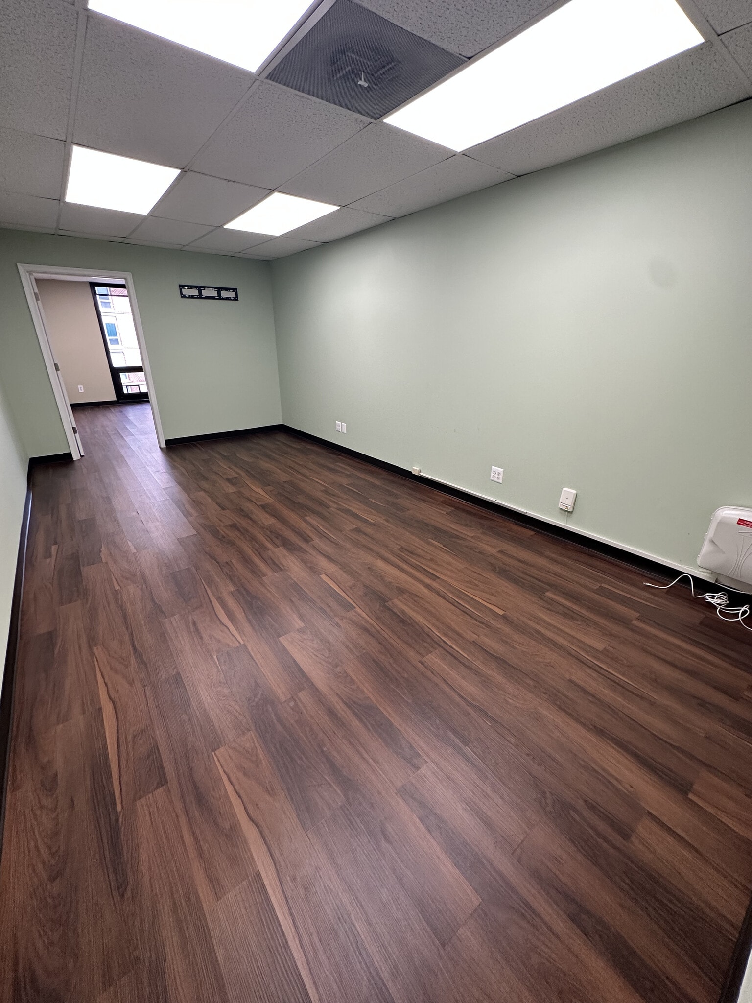 8730 Georgia Ave, Silver Spring, MD for lease Interior Photo- Image 1 of 3