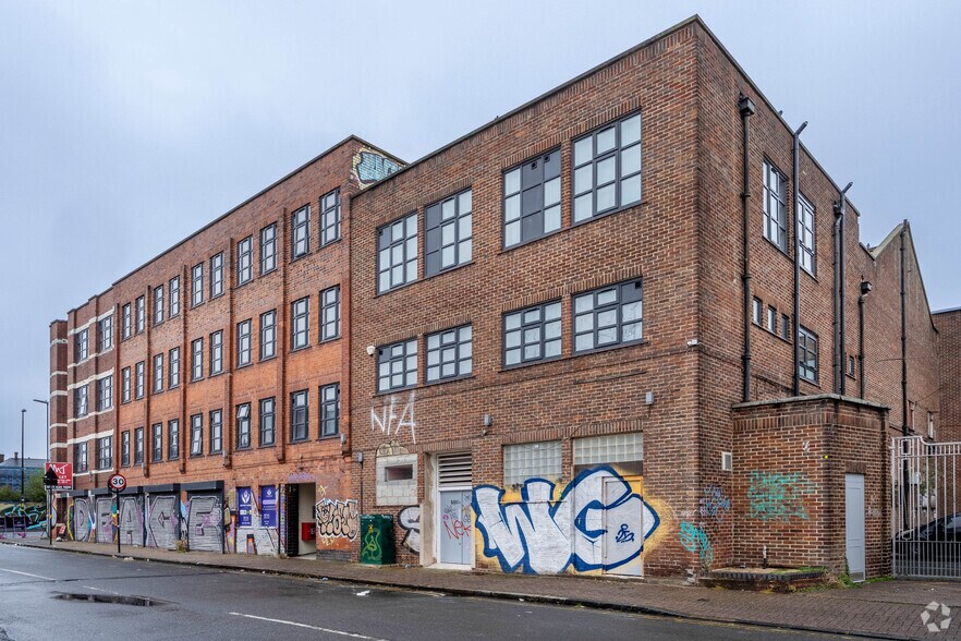 44 Bradford St, Birmingham à louer - Photo du bâtiment - Image 2 de 2