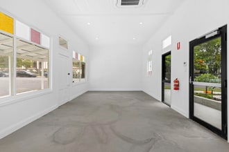 2 Stephens St, Annerley for lease Interior Photo- Image 2 of 2