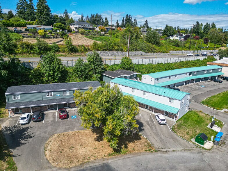8755 Shoreplace Pl NW, Silverdale, WA à vendre - Photo du bâtiment - Image 2 de 25