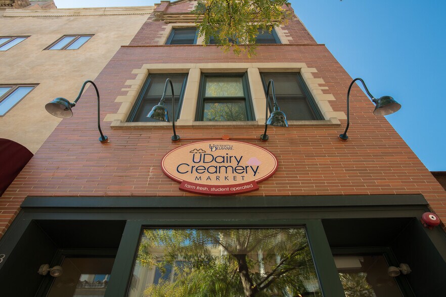 815 N Market St, Wilmington, DE for lease - Building Photo - Image 2 of 3