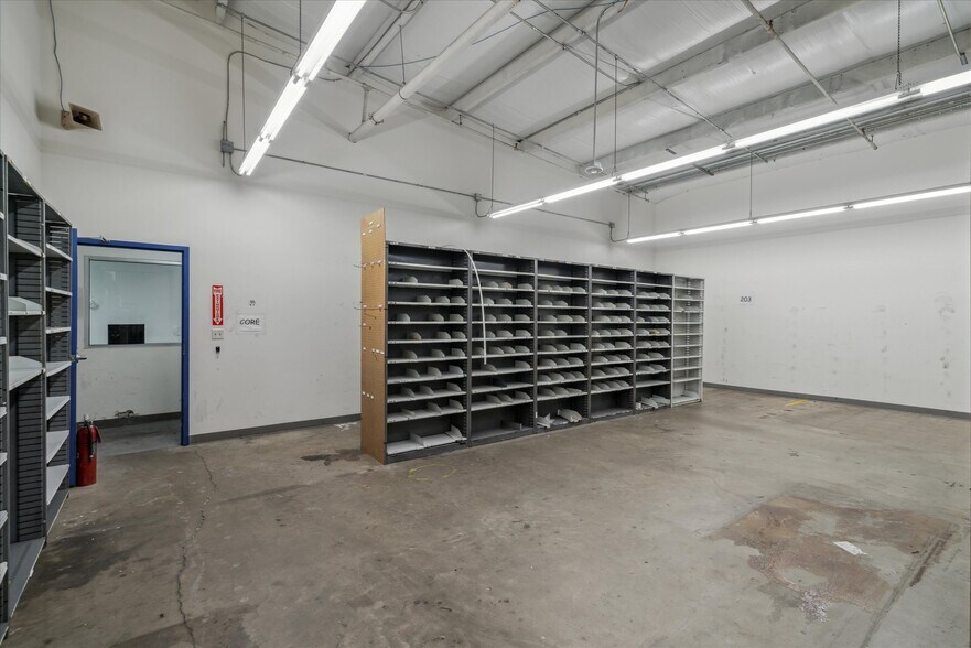 7311 I-30 E, Greenville, TX à vendre - Photo du bâtiment - Image 2 de 39