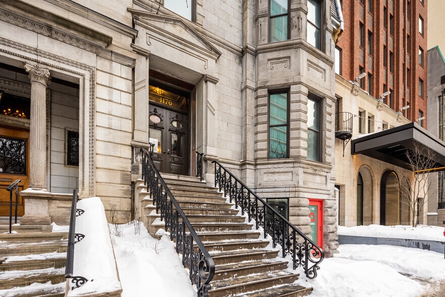 1176 Rue Sherbrooke O, Montréal, QC à louer - Photo du bâtiment - Image 2 de 4