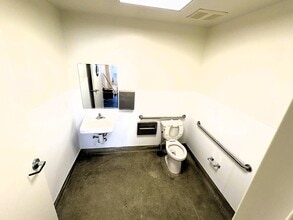 2842 Story Rd, San Jose, CA à louer Photo intérieure- Image 2 de 7