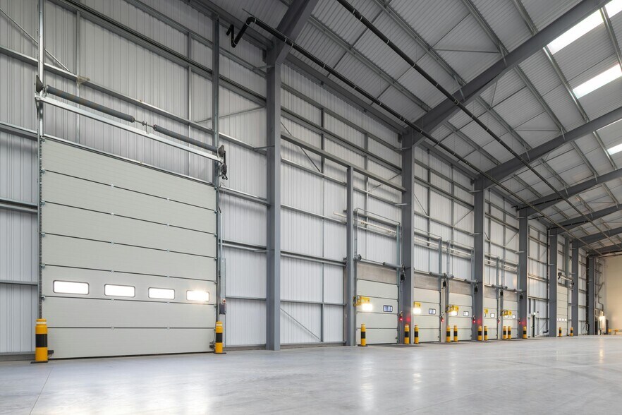 B59 Lichfield Rd, Barton Under Needwood for lease - Building Photo - Image 3 of 16