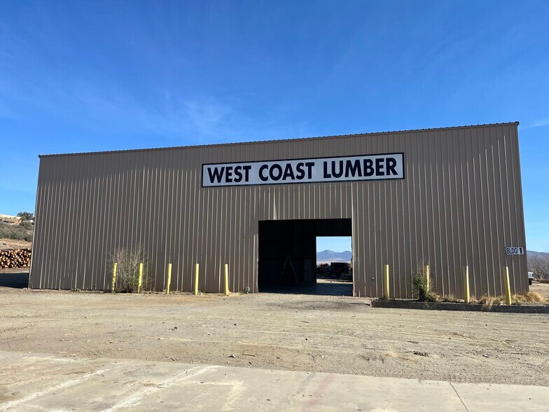 11910 E Iron King Rd, Humboldt, AZ à louer - Photo du bâtiment - Image 1 de 4