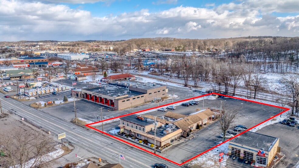 812 Ulster Ave, Kingston, NY for sale - Building Photo - Image 3 of 51