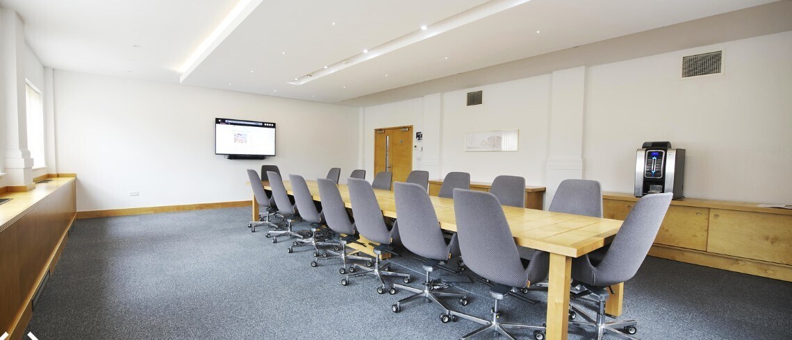 Orsett Rd, Grays for lease Interior Photo- Image 1 of 2