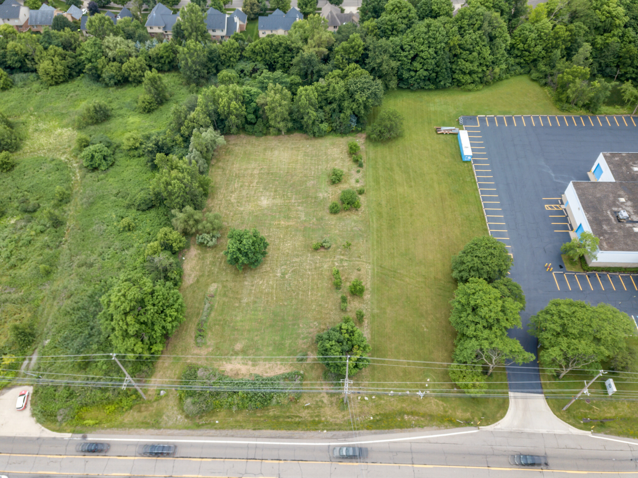 40875 Grand River Ave, Novi, MI for sale Building Photo- Image 1 of 15