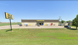 Plus de détails pour 62 W State Road 4, Hoisington, KS - Vente au détail à vendre