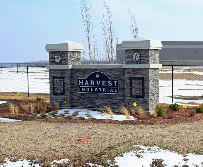 3498 63rd Ave, Leduc, AB à vendre - Photo du bâtiment - Image 2 de 5