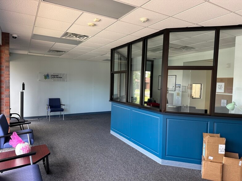 2305 Executive Park W, Greenville, NC for sale - Interior Photo - Image 3 of 8