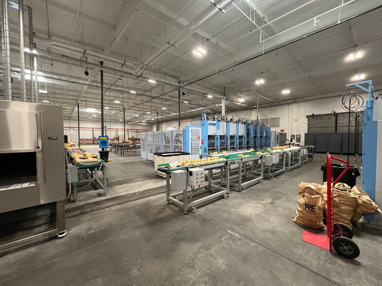 115 Mission Rd, Los Angeles, CA for lease - Interior Photo - Image 3 of 6