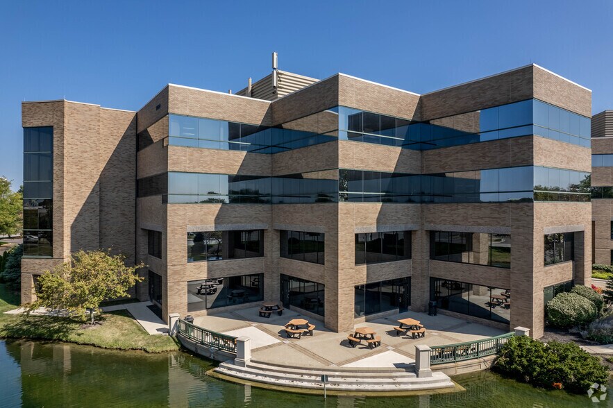 5080 Tuttle Crossing Blvd, Dublin, OH à louer - Photo du bâtiment - Image 2 de 17