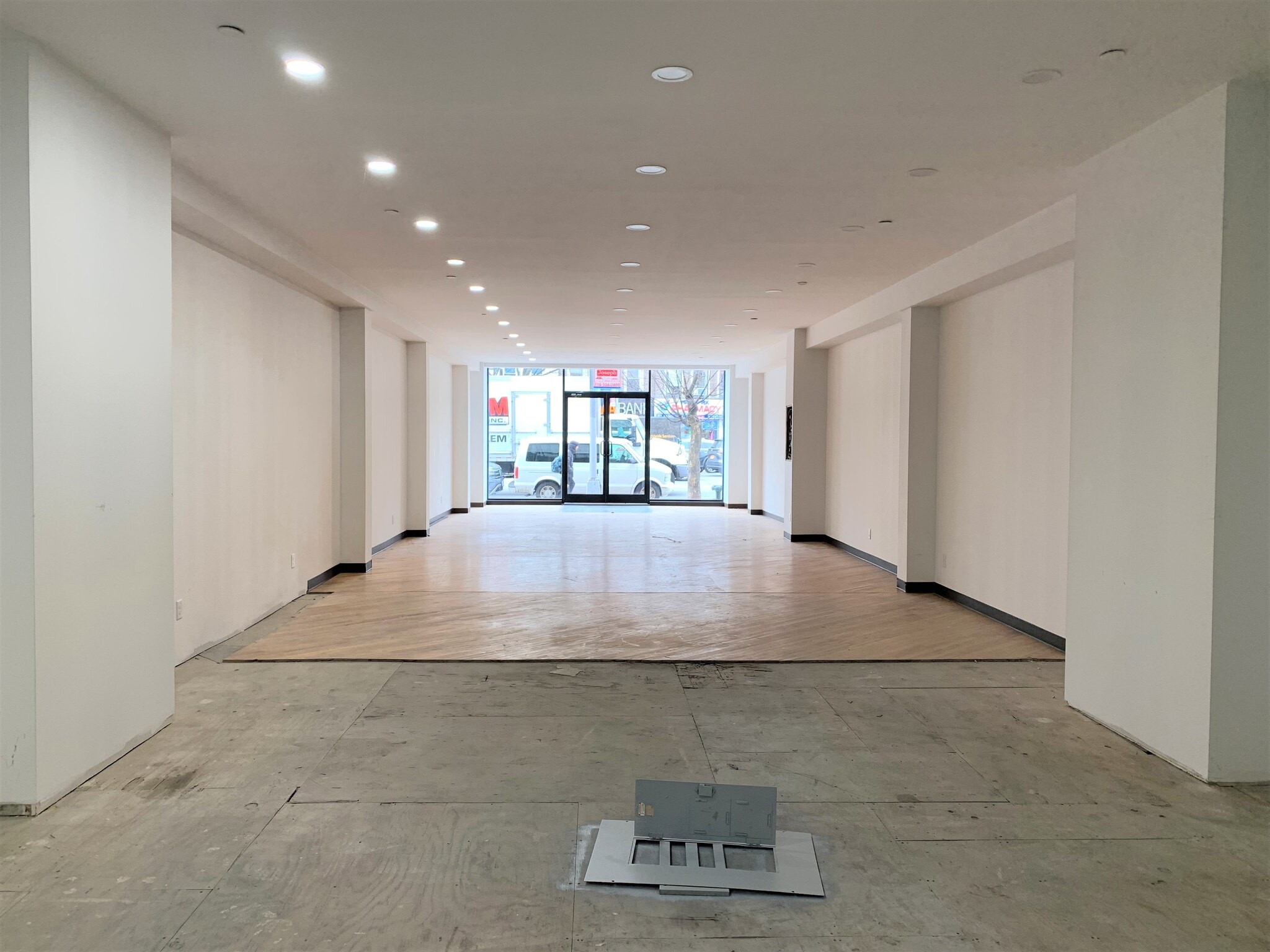 1219 Kings Hwy, Brooklyn, NY for lease Interior Photo- Image 1 of 6