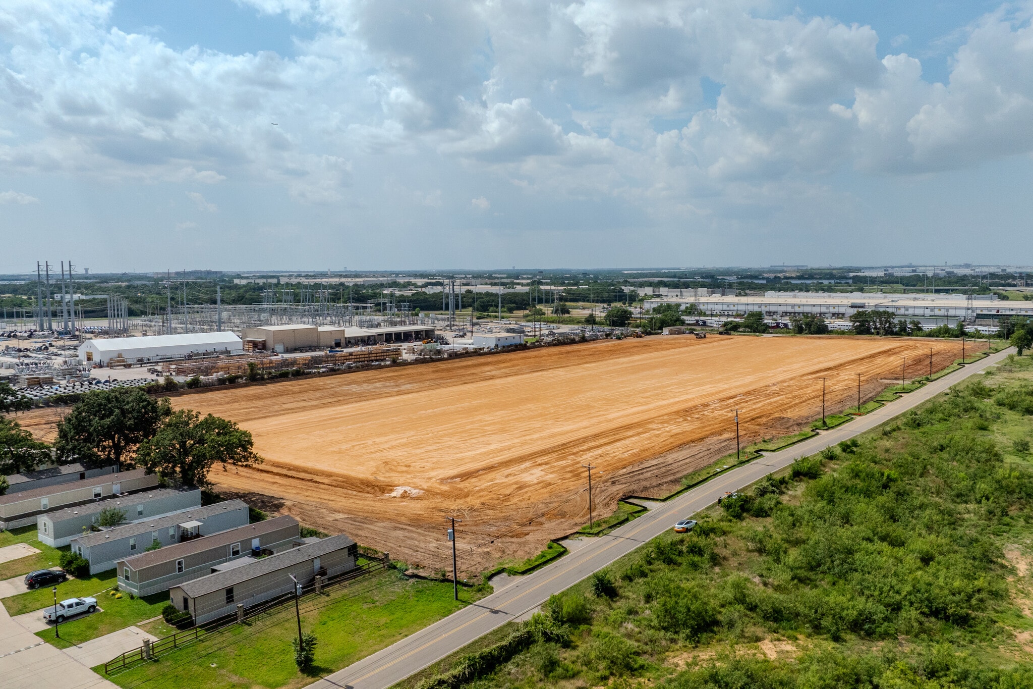 3550 Hardrock Rd, Grand Prairie, TX à louer Photo de construction- Image 1 de 3