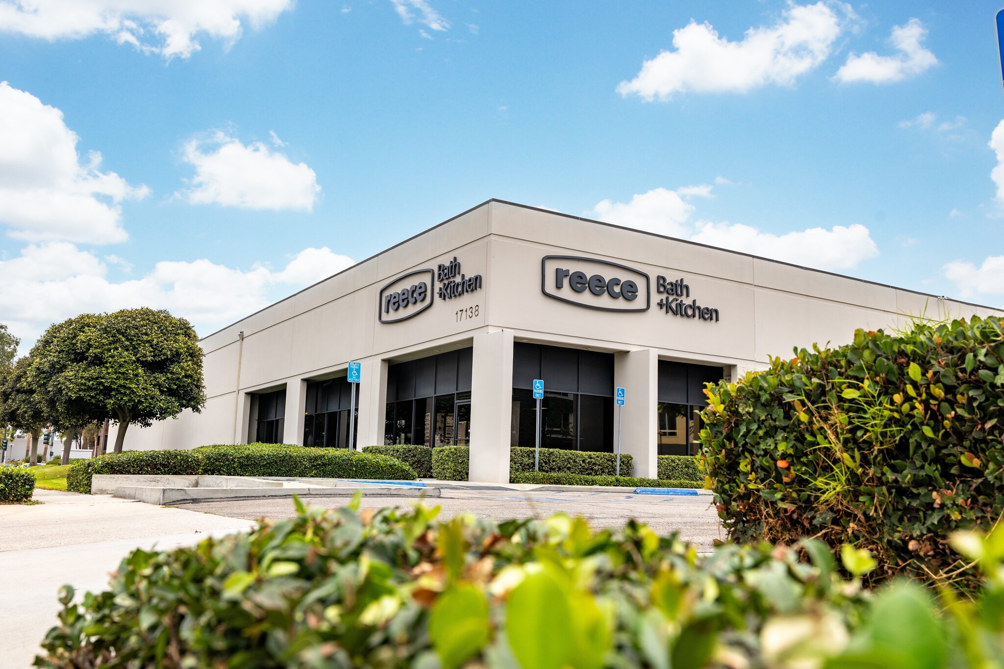 17138 Von Karman Ave, Irvine, CA for lease Primary Photo- Image 1 of 11