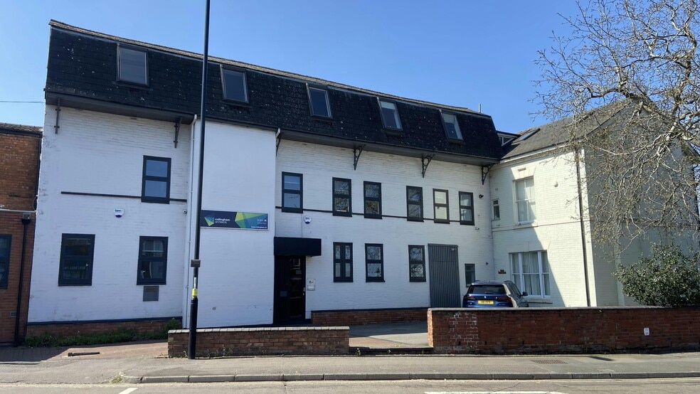 2-4 Hearsall Ln, Coventry for lease - Building Photo - Image 1 of 7