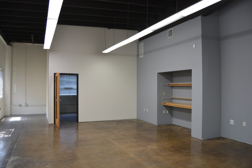 9469 Jefferson Blvd, Culver City, CA for lease - Building Photo - Image 3 of 13