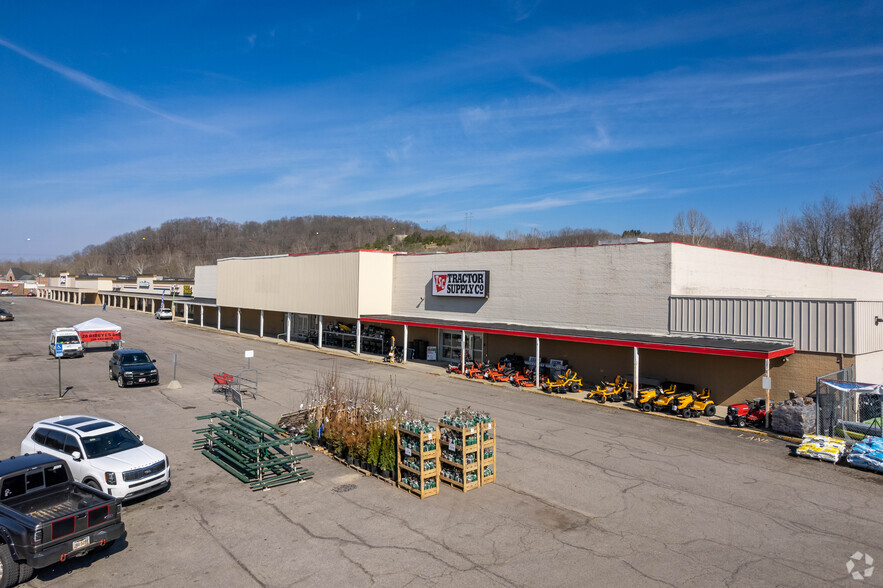 62-150 Hocking Mall, Logan, OH à louer - Photo principale - Image 2 de 23