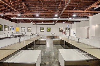 Plus de détails pour 730 Broadway, Redwood City, CA - Local d'activités à louer