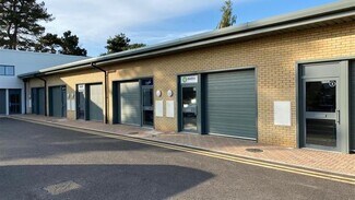 Plus de détails pour 4 Berwick Rd, Ipswich - Industriel à louer