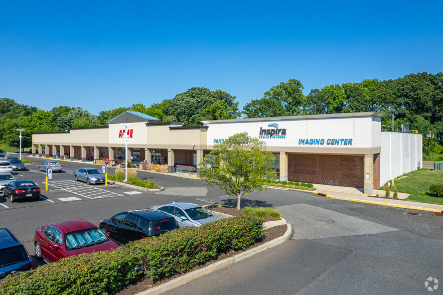 400 W Cuthbert Blvd, Westmont, NJ for lease - Building Photo - Image 2 of 5