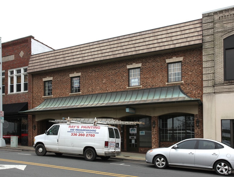 124-126 W Front St, Burlington, NC for lease - Building Photo - Image 3 of 4