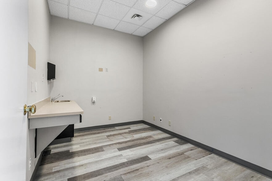 92 High St, Medford, MA à vendre - Photo du bâtiment - Image 3 de 18