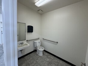 907 Chelsea St, El Paso, TX for lease Building Photo- Image 1 of 11