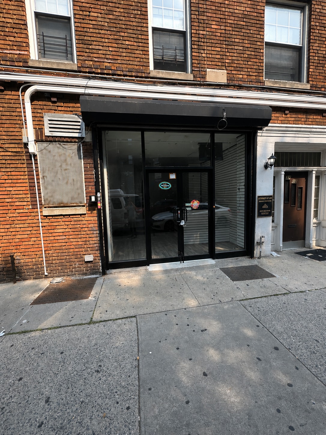 81-02 37th Ave, Jackson Heights, NY for lease Building Photo- Image 1 of 4