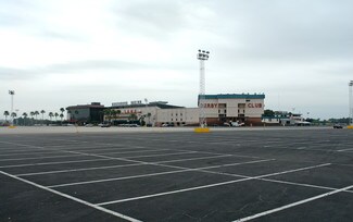 Plus de détails pour 10490 Gandy Blvd N, Saint Petersburg, FL - Sports et divertissement à vendre