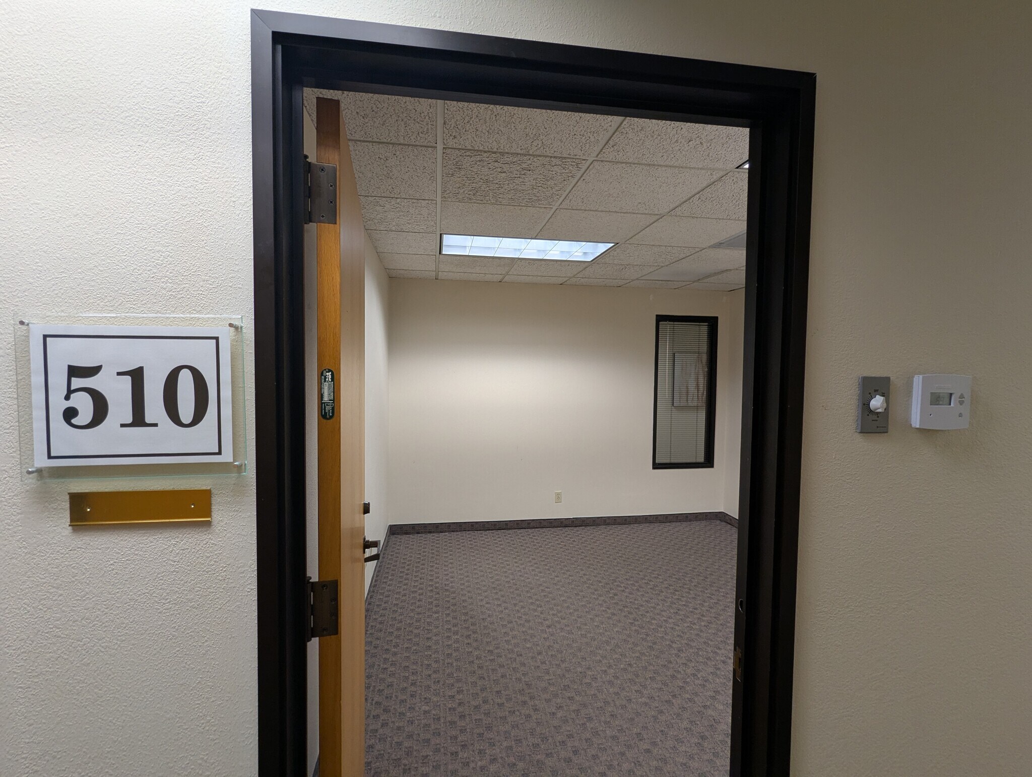 7590 Fay Ave, La Jolla, CA for lease Interior Photo- Image 1 of 7