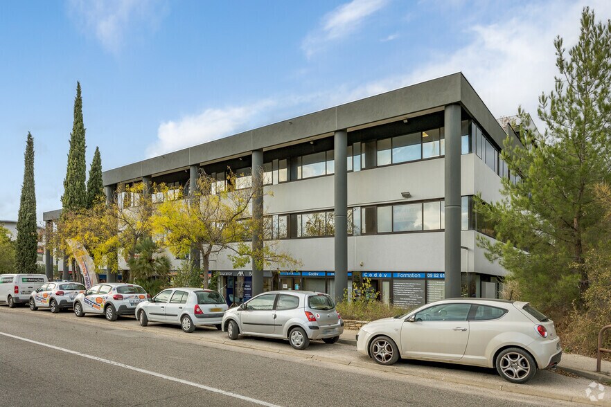 Bureau dans Aix-en-Provence à louer - Photo du bâtiment - Image 3 de 5