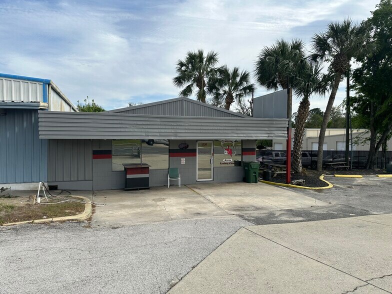 1539 US Highway 441, Leesburg, FL à vendre - Photo du bâtiment - Image 2 de 5