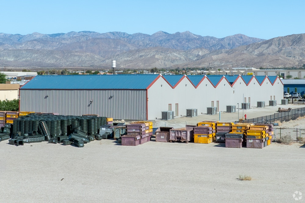 65253 San Jacinto Ln, Desert Hot Springs, CA for lease Primary Photo- Image 1 of 5