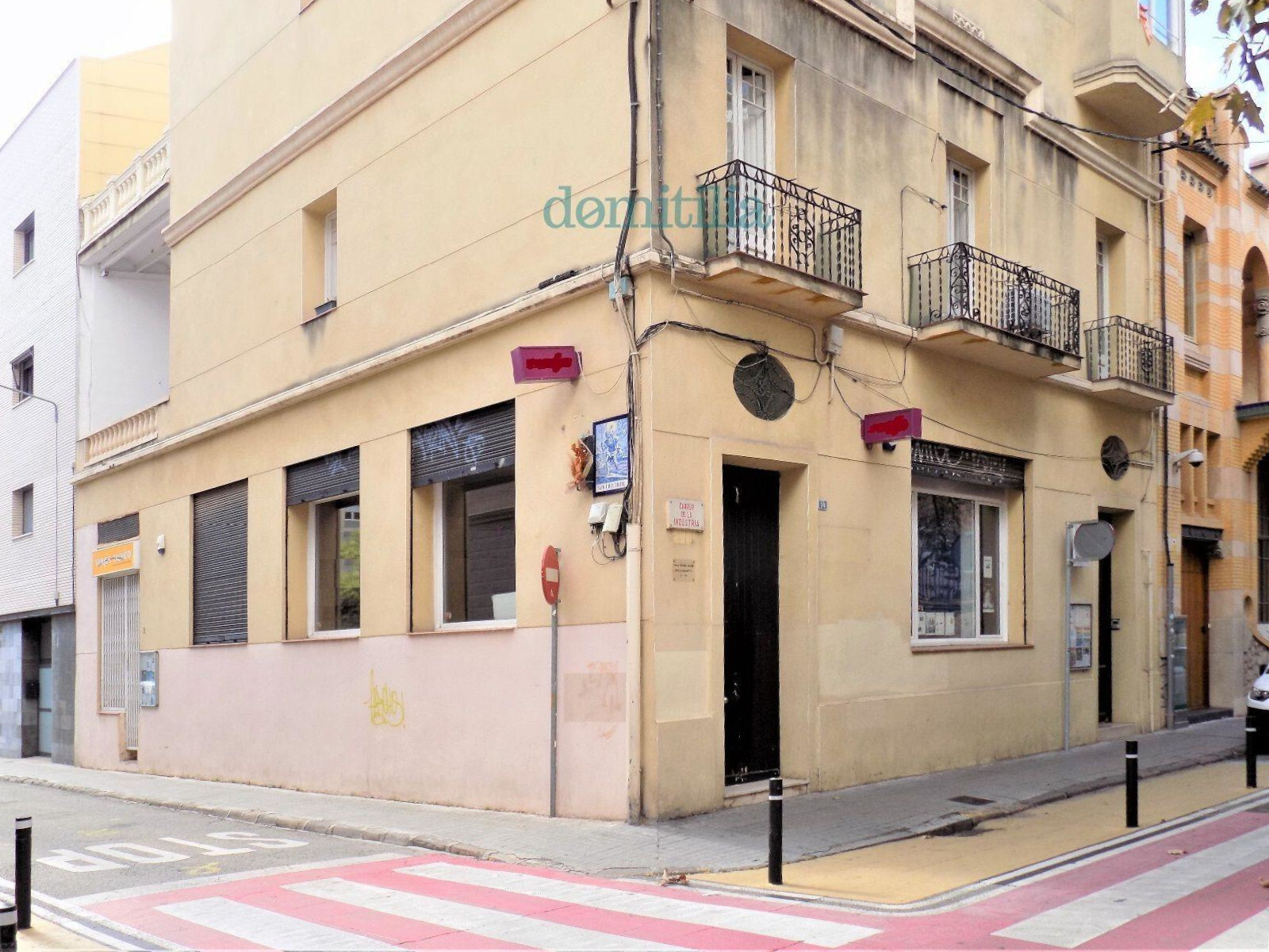 Bureau/Commerce de détail dans Sabadell, BAR à louer Plan d’étage- Image 1 de 7