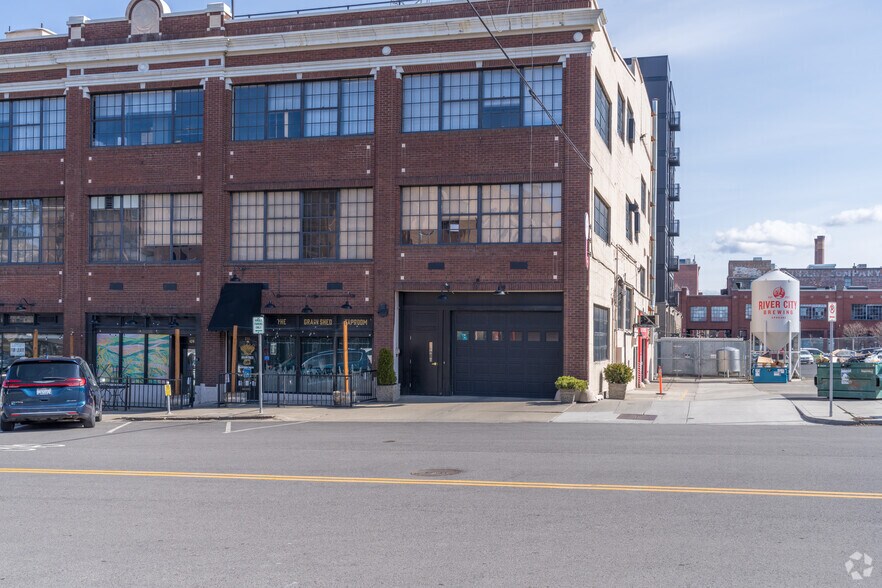 1325 W 1st Ave, Spokane, WA à louer - Photo du bâtiment - Image 3 de 5