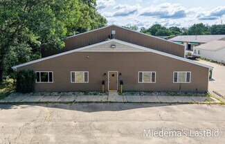 Plus de détails pour 409 Lentz Ct, Lansing, MI - Commerce de détail à vendre