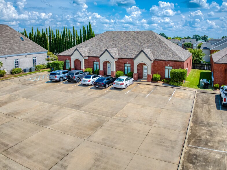 8132-8136 Old Federal Rd, Montgomery, AL à louer - Photo du bâtiment - Image 2 de 8