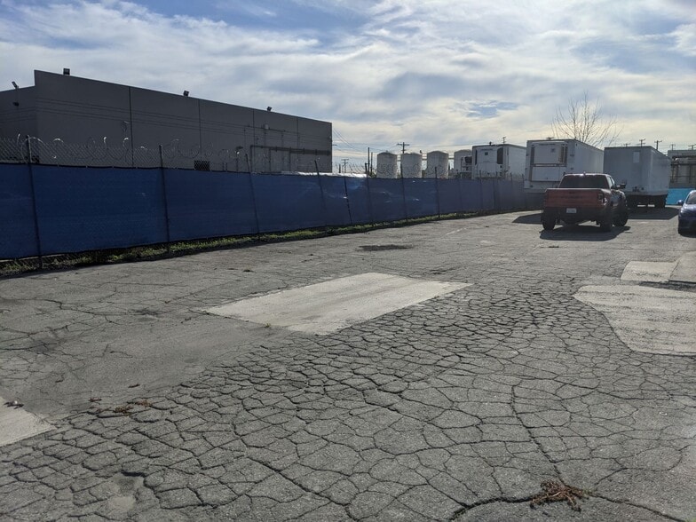 5719 District Blvd, Vernon, CA for lease - Other - Image 3 of 5