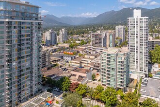 132 14th St E, North Vancouver, BC - AERIAL  map view