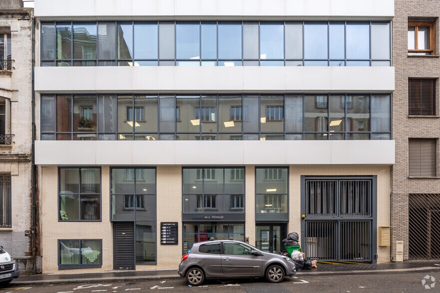 44-46 Rue Alphonse Penaud, Paris à louer - Photo du bâtiment - Image 2 de 13