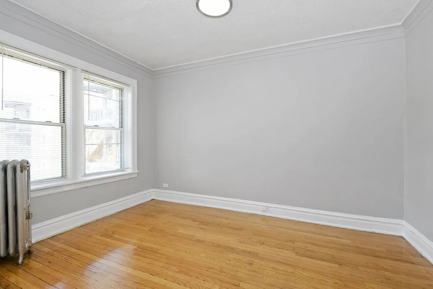 7208 S Michigan Ave, Chicago, IL for sale - Building Photo - Image 2 of 5