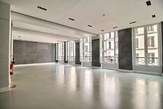 85 Rue Montmartre, Paris for lease Interior Photo- Image 1 of 5